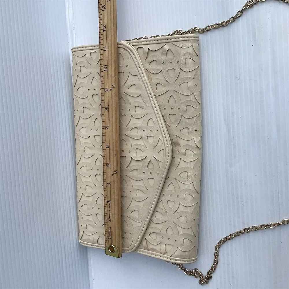 Urban‎ Expressions Beige Floral Perforated Clutch with Gold Chain Strap